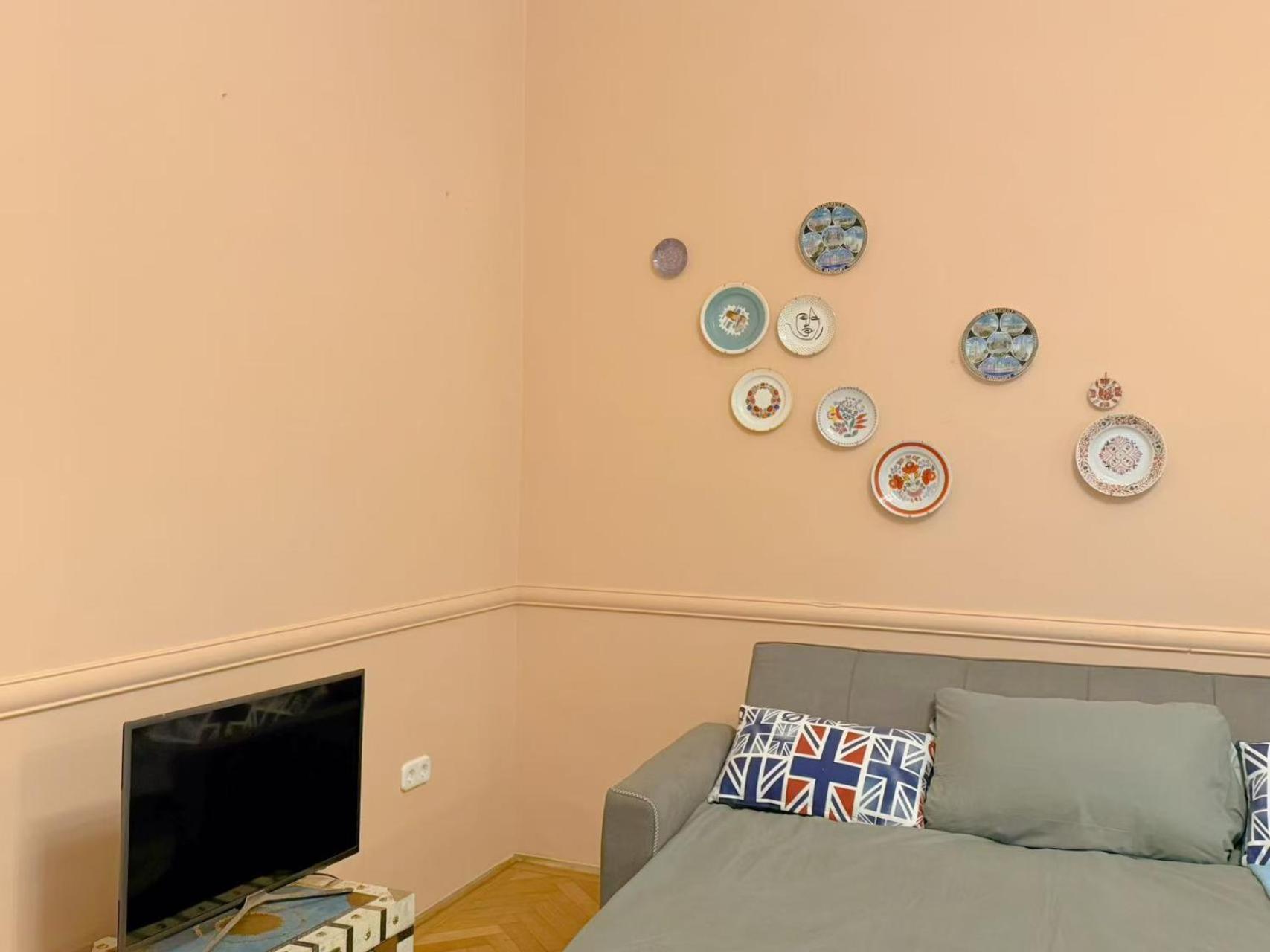 Good Time Apartment